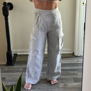 Zara wide leg cargo pants